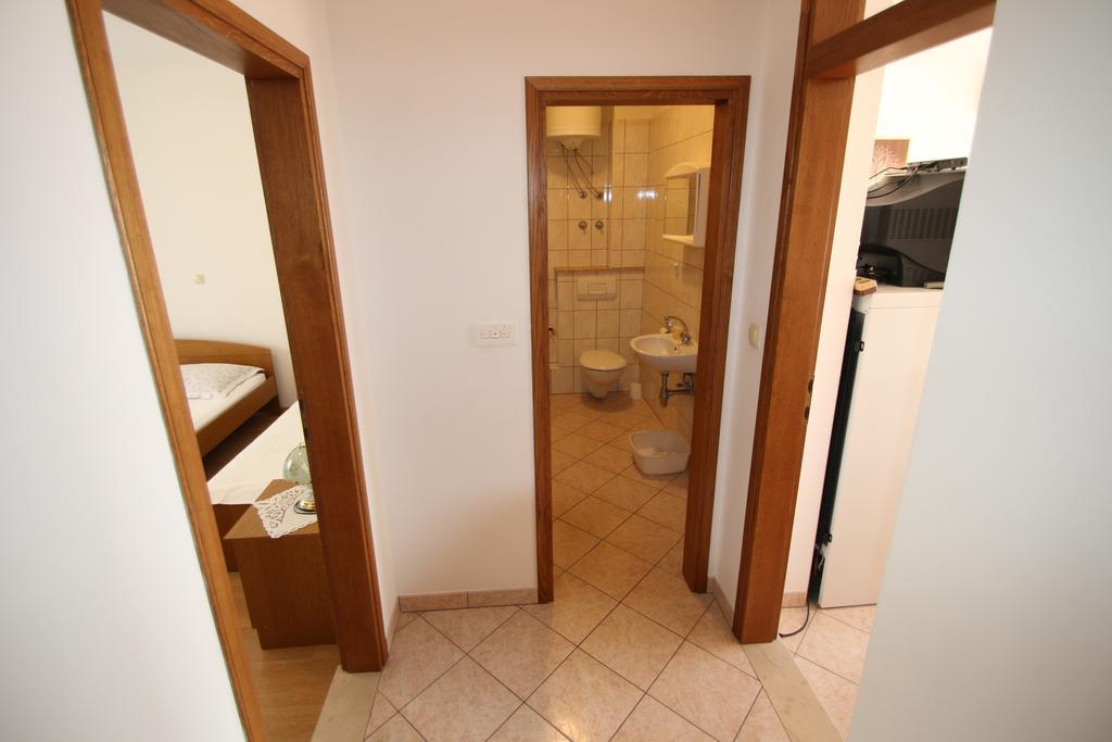 Villa Stipe Lokva Rogoznica Rum bild