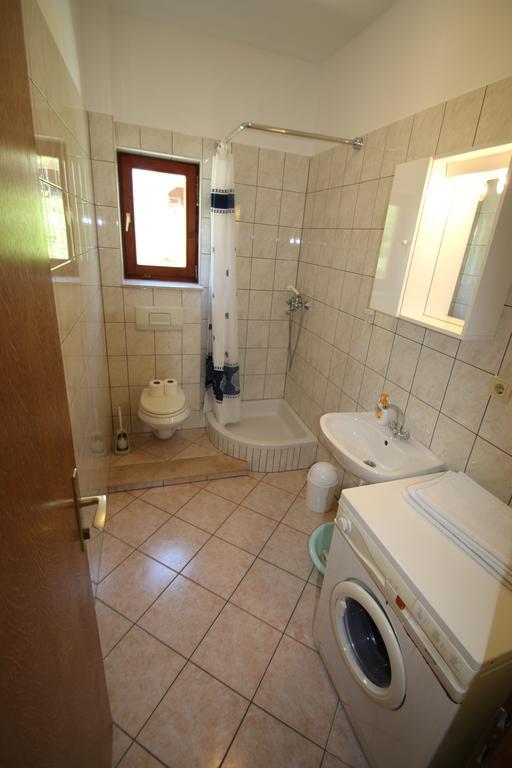 Villa Stipe Lokva Rogoznica Rum bild