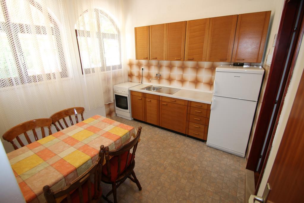 Villa Stipe Lokva Rogoznica Rum bild